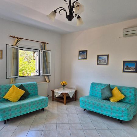 Apartments Marina House Farsa Bagian luar foto