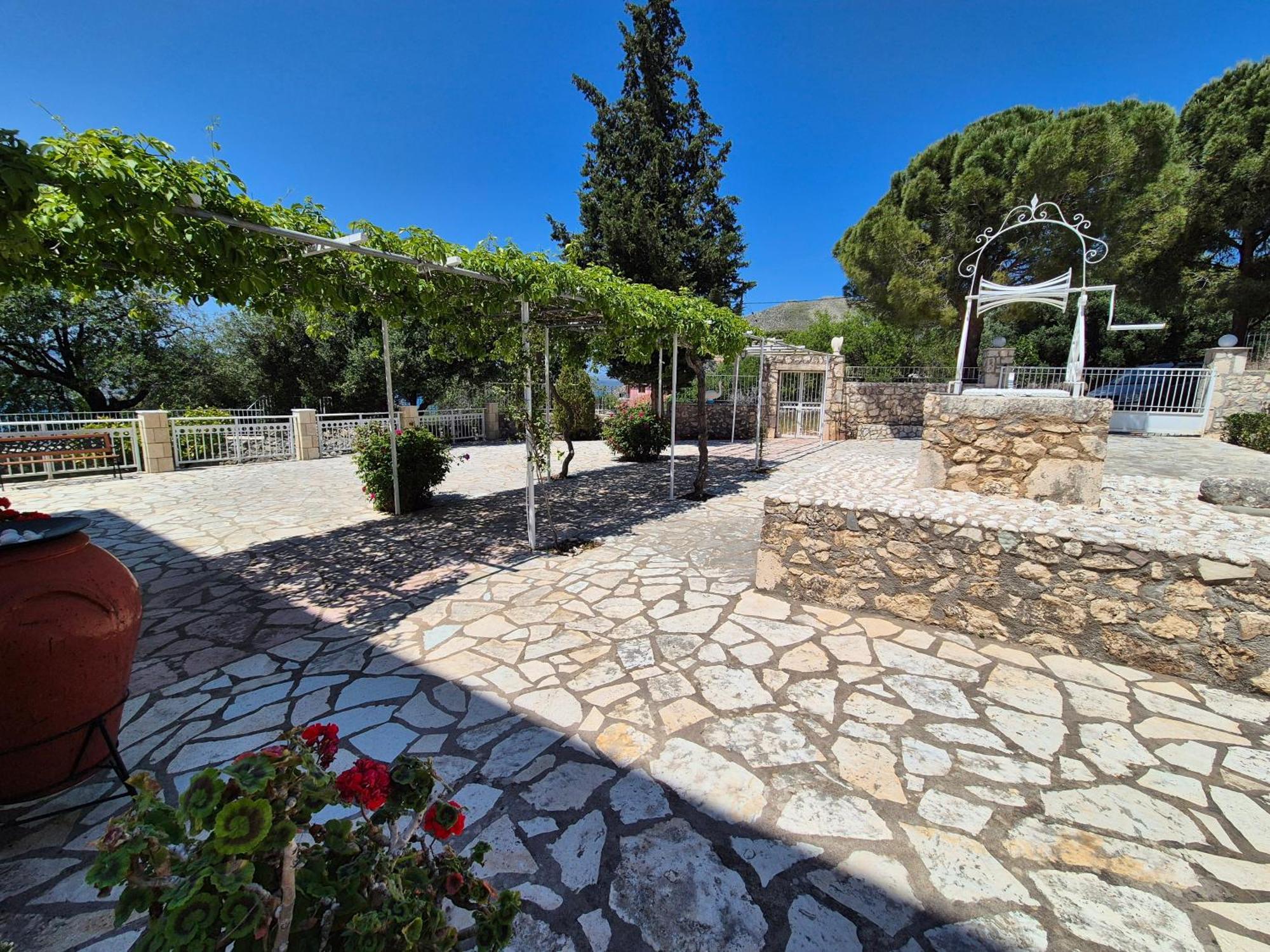 Apartments Marina House Farsa Bagian luar foto